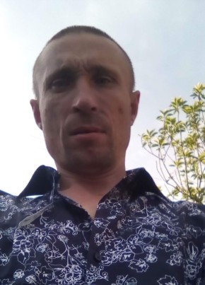 Олег, 41, Россия, Калачинск
