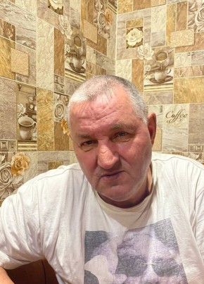 Юрий, 54, Россия, Калачинск