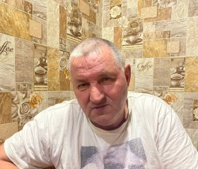 Юрий, 54 года, Калачинск