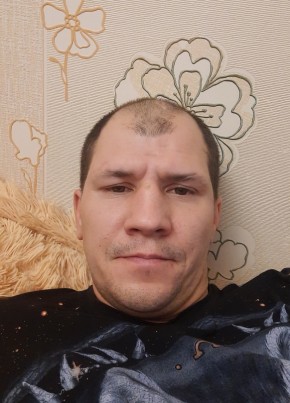 Иван из Костомукши 40 лет