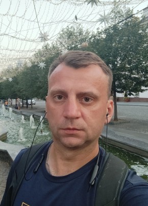 Олег из Москвы 43 года