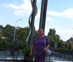 Lyubov, 61, Sjolokhovskij