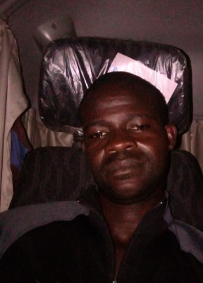 Zackie, 39, République Gabonaise, Libreville