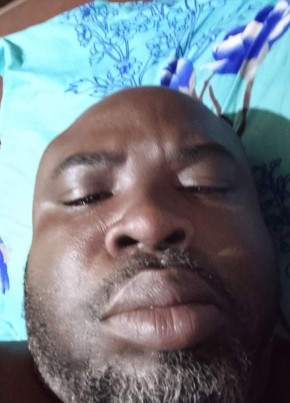 Jean marc nguele из Yaoundé 43 года
