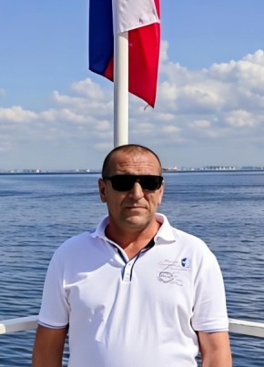 Серж из Санкт-Петербурга 48 лет