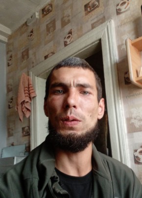 Валентин из Кавалерово 34 года