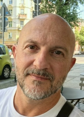 Дмитрий из Новотроицка 45 лет