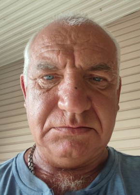 Павел из Стерлитамака 61 год