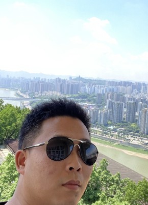 伟杰, 35, 中华人民共和国, 天津市