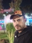 محمود, 39  , Tirana