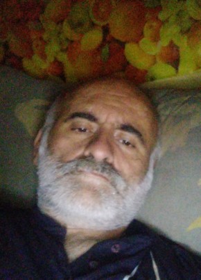 Cüneyt из ბათუმი 47 лет