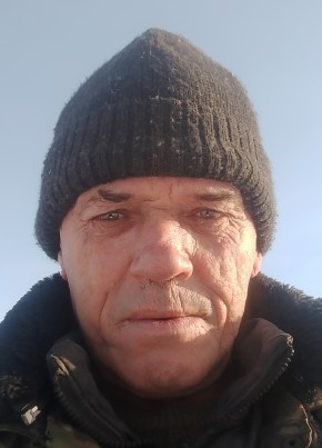 Александр из Свирска 54 года