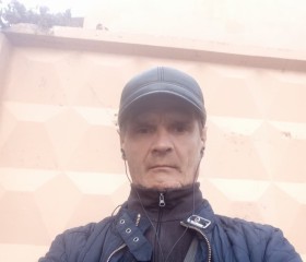 Valentin, 52, Saint Petersburg