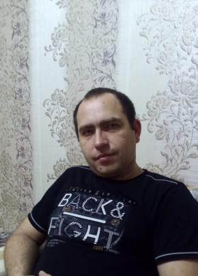 Олег, 34, Россия, Зверево