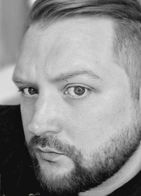 Oleg, 36, Russia, Ulyanovsk