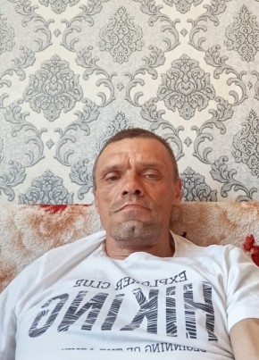 Максим из Вельска 46 лет