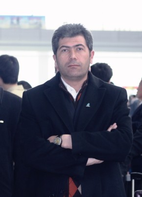 Ercan Yilmaz, 47, Türkiye Cumhuriyeti, İstanbul