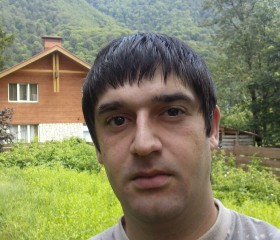 Андрей, 46 лет, Небуг