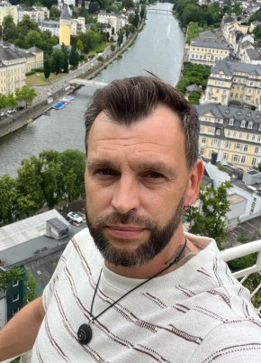 Aleksander из Radom 42 года