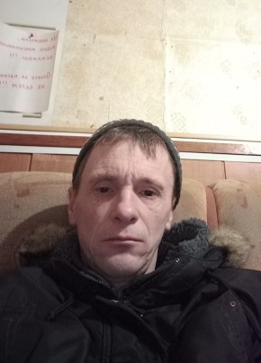 Виталий, 46, Россия, Берёзовский