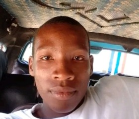 Rama, 26, Nairobi