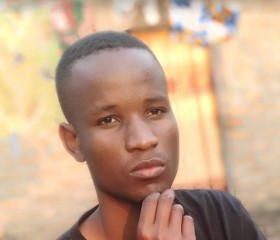 Alfred, 23, Sumbawanga