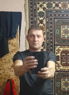 Dmitriy, 49, Russia, Volgograd