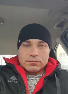 Максим, 36, Россия, Стародуб