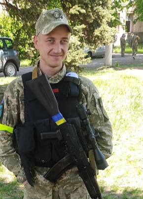 Владимир, 29, Україна, Лозова