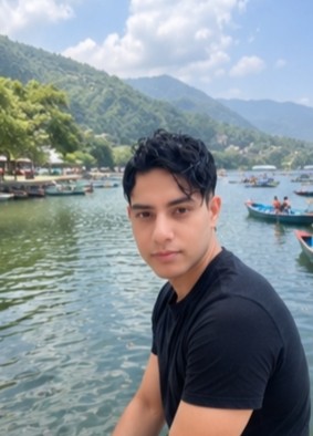 Akash Kc из New Delhi 40 лет