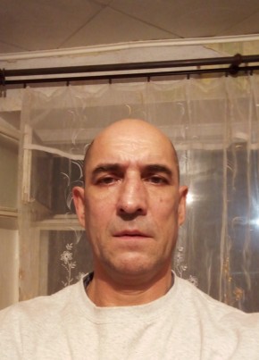 Федор, 49, Россия, Тихвин