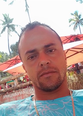 Alisson, 38, República Federativa do Brasil, Jaboatão