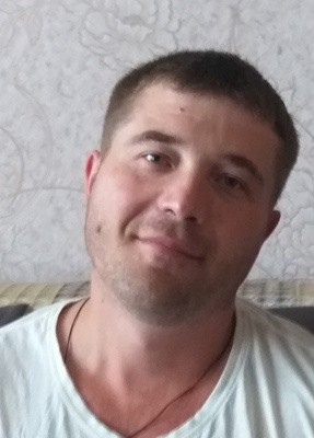 Игорь, 38, Россия, Ершов