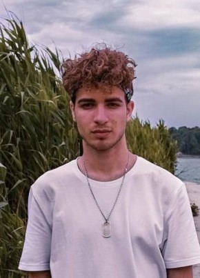 Андрей из Пензы 24 года