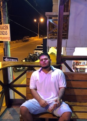 David, 22, República del Ecuador, Manta