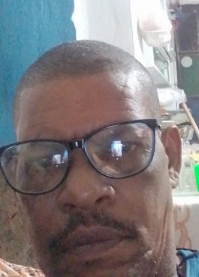 Romilson, 53, República Federativa do Brasil, Salvador