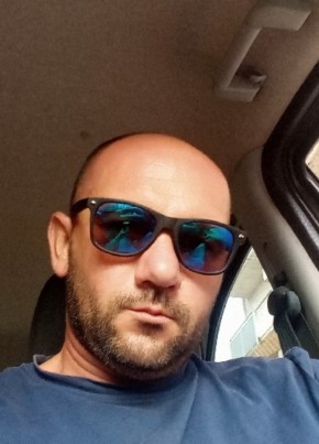 Giuseppe, 44, Repubblica Italiana, Balestrate-Foce