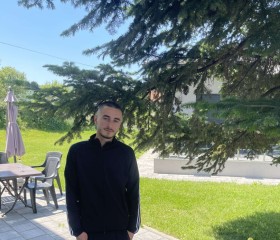 Ard, 22, Pristina