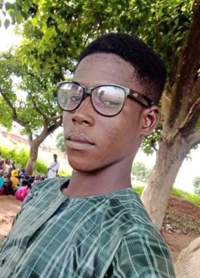 Zoar из Dar es Salaam 26 лет