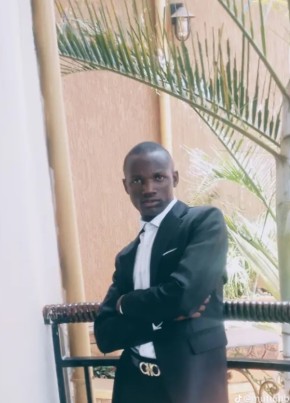 abraham mutumba из Kampala 18 лет