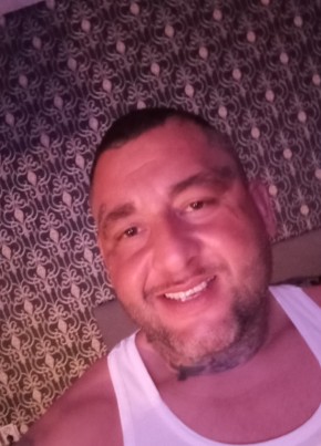 Tibor из Dunajská Streda 42 года