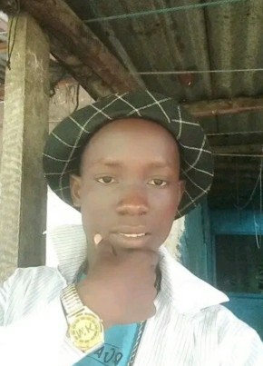 Hassan kanneh, 21, Liberia, Buchanan
