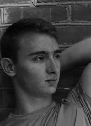 Яков , 21, Россия, Кагальницкая