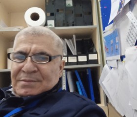 ROMAN CAVADOV, 60 лет, Санкт-Петербург