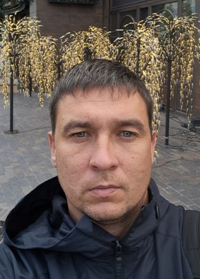 Игорь