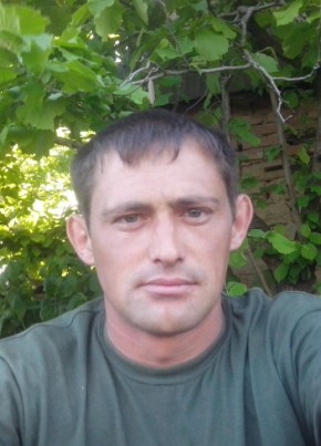 Aleksandr, 41, Россия, Ковалевское