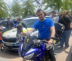 Vova, 19, Chisinau