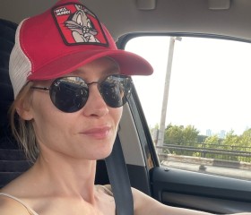 Kseniya, 38, Perm