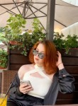 Irina, 26, Moscow