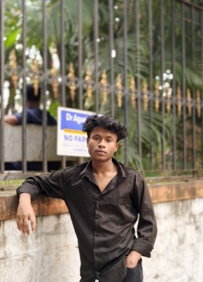 Aryaan из Bangalore 18 лет